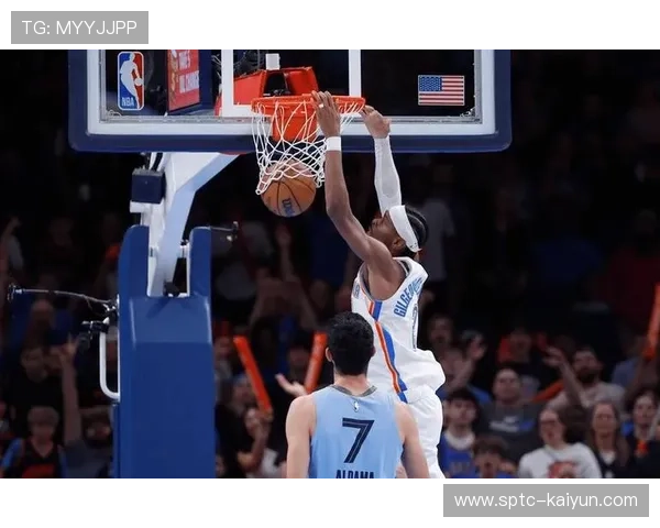 雷霆吉祥物赛前敲鼓传统溯源2014，杰伦威廉姆斯晒图回应争议